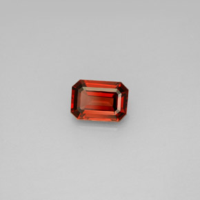 Granada almandina vermelho natural 1,05ct, corte esmeralda, VS
