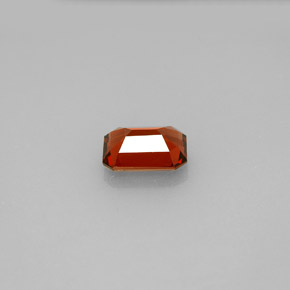 Granada almandina vermelho natural 1,05ct, corte esmeralda, VS