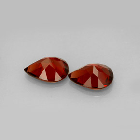 Pedras preciosas de Granada Almandina Vermelho natural de  ct, Formato de pêra, VVS-VS