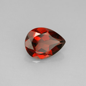 Granada Almandina Vermelho Natural 1.82ct, Formato de pêra, VS