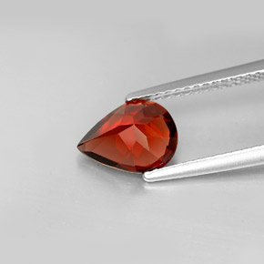Granada almandina vermelho natural 1,74ct, formato de pêra, VVS-VS