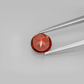 Granada Almandina Vermelho Natural 0.93ct, Corte Redondo, VVS-VS
