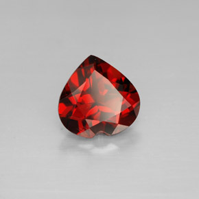 Granada Almandina Vermelho escuro Natural 1.42ct, Formato de coração, VVS