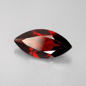 Granada Almandina Vermelho escuro Natural 2.78ct, Marquesa, VS