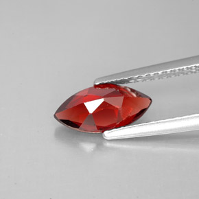 Granada almandina vermelho natural 1,43ct, marquise, VS