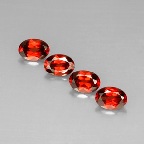 Pedras preciosas de granada almandina vermelho natural de  ct, corte oval, VS