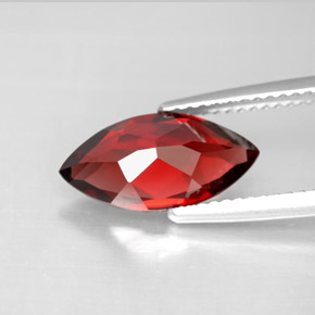 Granada Almandina Vermelho escuro Natural 3,10ct, Marquesa, VVS-VS