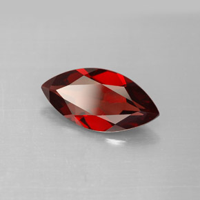 Granada almandina vermelho natural 2,73ct, marquise, VVS-VS