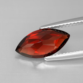 Granada Almandina Vermelho escuro Natural 3.06ct, Marquesa, VS