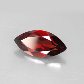 Granada Almandina Vermelho escuro Natural 3.11ct, Marquesa, VS
