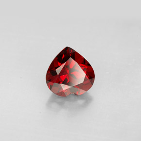 Granada Almandina Vermelho escuro Natural 1.64ct, Formato de coração, VVS-VS