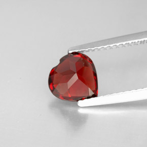 Granada Almandina Vermelho escuro Natural 1.64ct, Formato de coração, VVS-VS