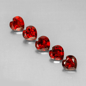 Pedras preciosas de granada almandina vermelho natural de  ct, formato de coração, VS