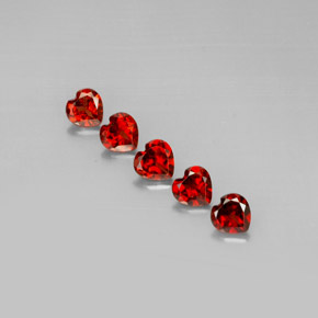 Pedras preciosas de granada almandina vermelho natural de  ct, formato de coração, VS