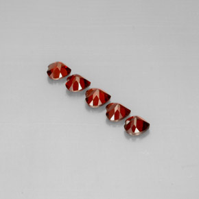 Pedras preciosas de granada almandina vermelho natural de  ct, formato de coração, VS