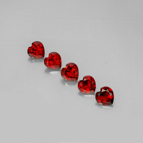 Pedras preciosas de granada almandina vermelho natural de  ct, formato de coração, VS