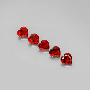 Pedras preciosas de granada almandina vermelho natural de  ct, formato de coração, VS