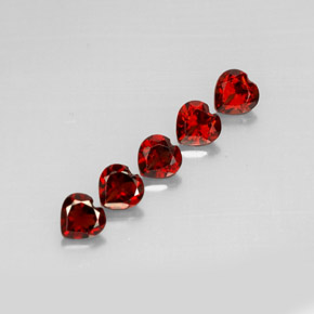 Pedras preciosas de granada almandina vermelho profundo natural de  ct, formato de coração, VS