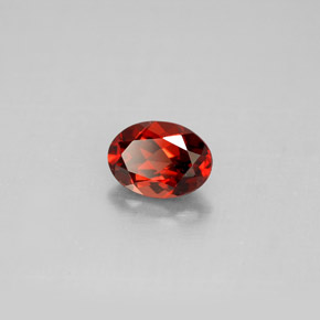 Granada Almandina Vermelho escuro Natural 1.06ct, Corte Oval, VVS