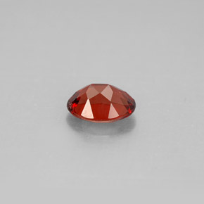 Granada Almandina Vermelho escuro Natural 1.06ct, Corte Oval, VVS