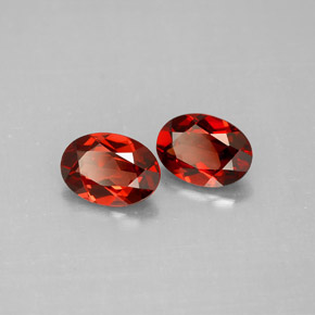 Pedras preciosas de granada almandina vermelho natural de  ct, corte oval, VVS-VS