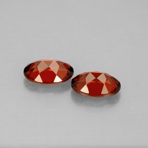 Pedras preciosas de granada almandina vermelho natural de  ct, corte oval, VVS-VS