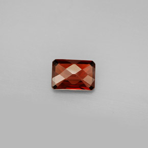 Granada almandina vermelho natural 1,03ct, corte esmeralda, VS