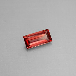 Granada Almandina Vermelho Natural 0.86ct, baguete, VS