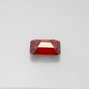Granada almandina vermelho natural 1,06ct, corte esmeralda, VVS-VS