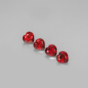 Pedras preciosas de granada almandina vermelho natural de  ct, formato de coração, VVS-VS