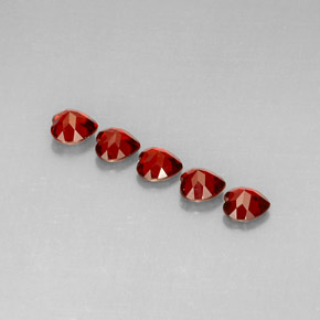 Pedras preciosas de granada almandina vermelho natural de  ct, formato de coração, VVS-VS