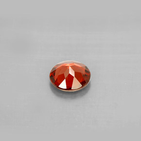 Granada Almandina Vermelho escuro Natural 0.78ct, Corte Redondo, VVS-VS