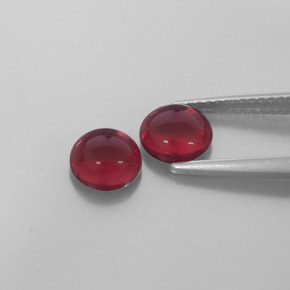 Pedras preciosas de granada almandina vermelho natural de  ct, transparente, transparente/translúcido