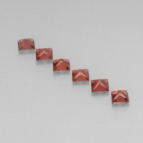 Pedras preciosas de granada almandina vermelho natural de  ct, quadrado, VVS-VS
