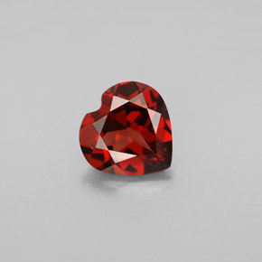 Granada almandina vermelho natural 1,31ct, formato de coração, VVS-VS