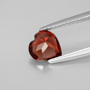 Granada almandina vermelho natural 1,31ct, formato de coração, VVS-VS