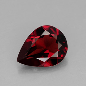 Granada Almandina Vermelho escuro Natural 1.55ct, Formato de pêra, VVS
