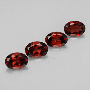 Pedras preciosas de granada almandina vermelho natural de  ct, corte oval, VVS-VS