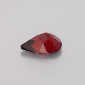Granada Almandina Vermelho escuro Natural 1.65ct, Formato de pêra, VVS