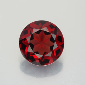 Granada Almandina Vermelho escuro Natural 2.16ct, Corte Redondo, VVS