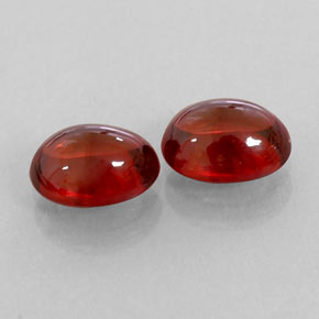 Pedras preciosas de Granada Almandina Vermelho escuro natural de  ct, Transparente, Transparente/Translúcido