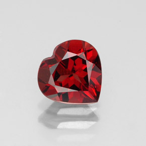 Granada Almandina Vermelho escuro Natural 1.39ct, Formato de coração, VVS