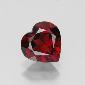 Granada almandina vermelho natural 1,33ct, formato de coração, VVS