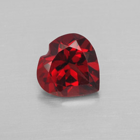 Granada almandina vermelho natural 1,52ct, formato de coração, VVS-VS