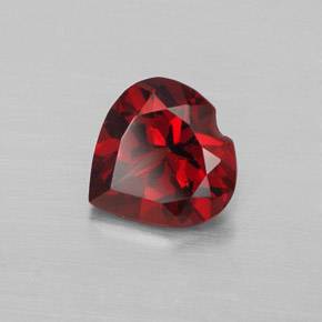 Granada almandina vermelho natural 1,52ct, formato de coração, VVS-VS