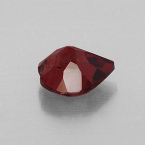 Granada almandina vermelho natural 1,58ct, formato de coração, VVS-VS