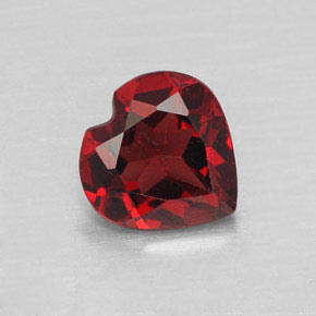 Granada almandina vermelho natural 1,35ct, formato de coração, VVS-VS