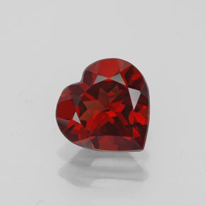 Granada almandina vermelho natural 1,41ct, formato de coração, VVS