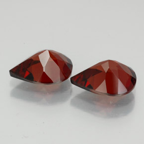 Pedras preciosas de granada almandina vermelho natural de  ct, formato de pêra, VS