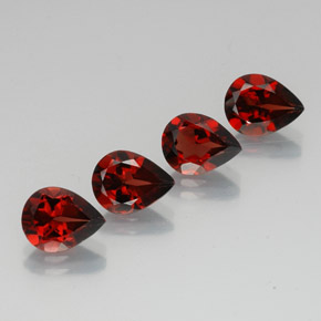 Pedras preciosas de granada almandina vermelho natural de  ct, formato de pêra, VVS-VS